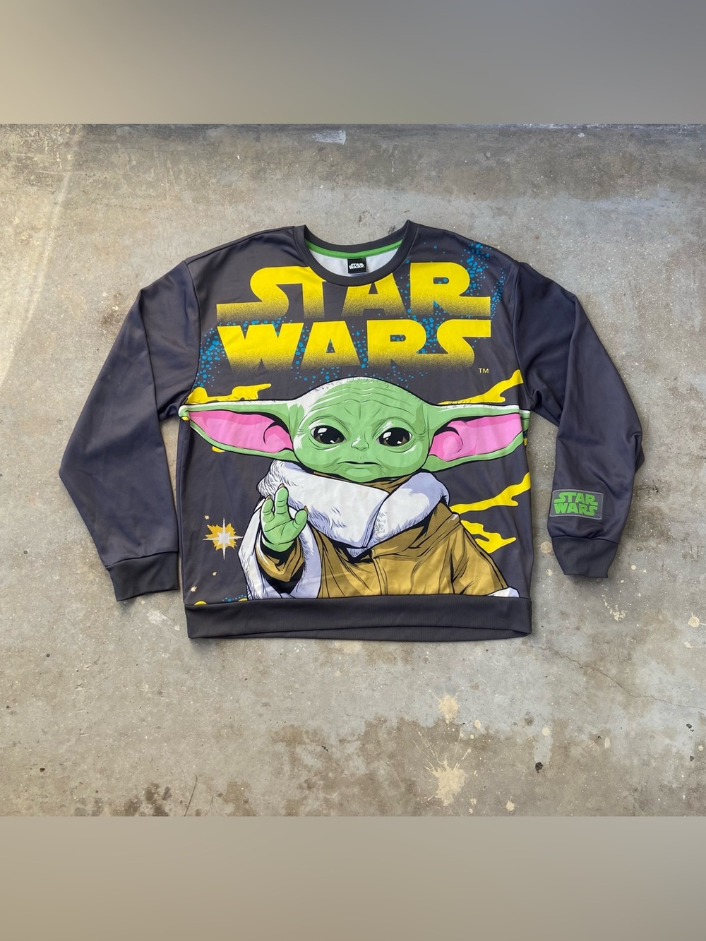 Star Wars Grogu Sweatshirt Large L All Over Print Baby Yoda Mandalorian